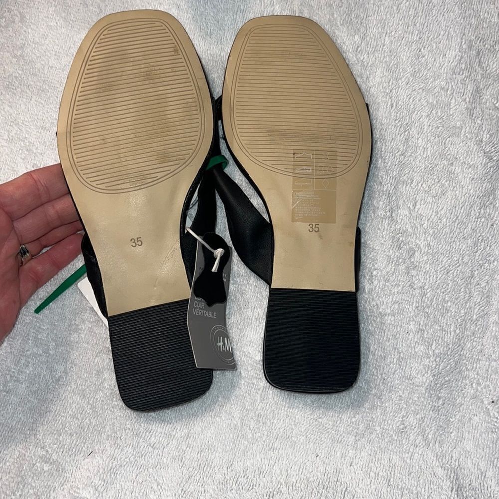 H&M sandals - Picture 3 of 3